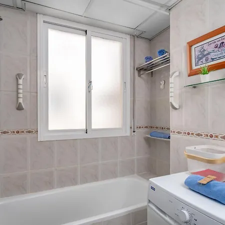 Lorcrisur By Interhome Lägenhet Marbella